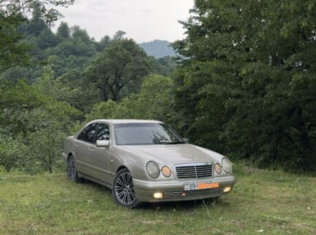 Mercedes E 200 1999