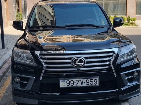 Lexus LX 570 2011
