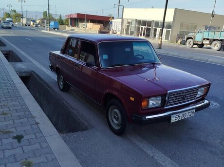 LADA (VAZ) 2107 2002