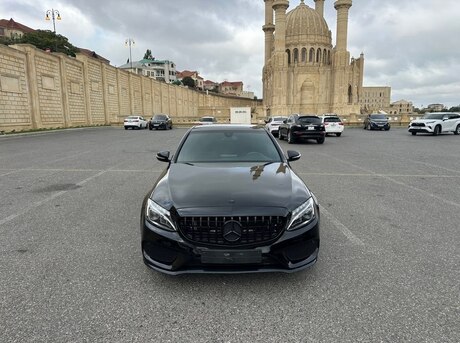Mercedes C 300 4MATIC 2015