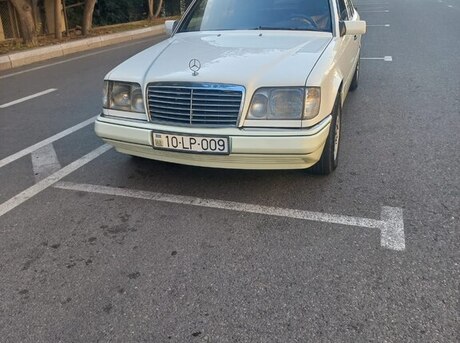 Mercedes 220 E 1994