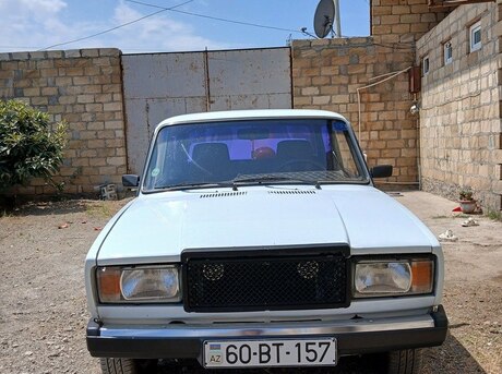 LADA (VAZ) 2107 2000