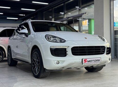 Porsche Cayenne 2015