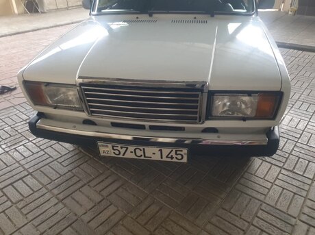 LADA (VAZ) 2107 2010