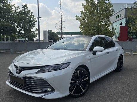 Toyota Camry 2018
