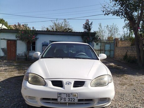 Hyundai Elantra 1998