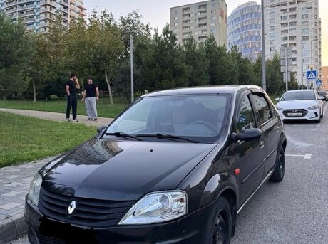 Renault Logan 2012