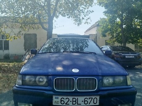 BMW 320 1992