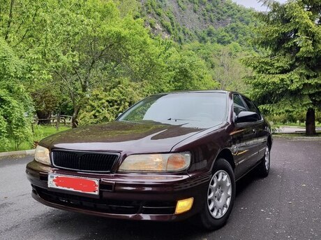 Nissan Maxima 1998