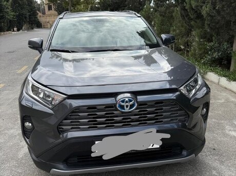 Toyota RAV4 2021