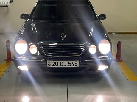 Mercedes E 270 2000