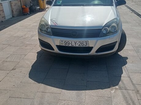 Opel Astra 2005