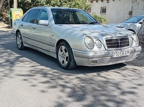 Mercedes E 220 1998