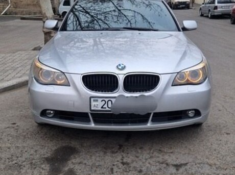 BMW 520 2003