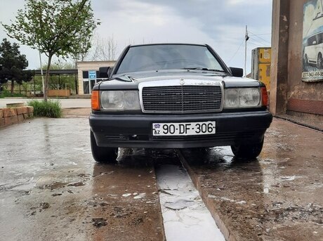 Mercedes 190 1991