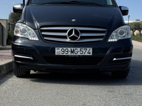 Mercedes Viano 2008