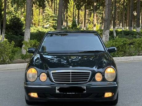 Mercedes E 200 2001