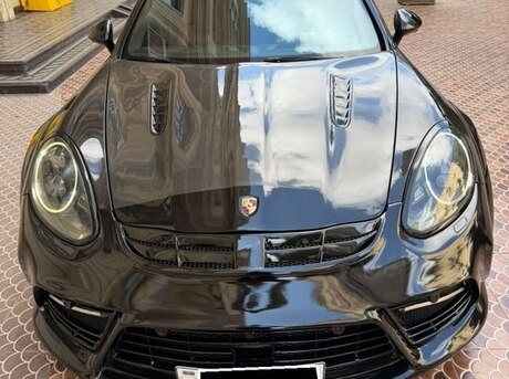 Porsche Panamera GTS 2014