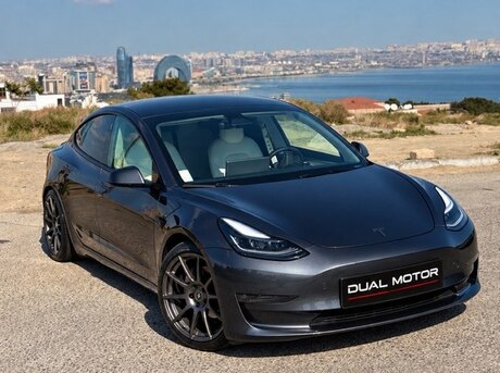 Tesla Model 3 2023