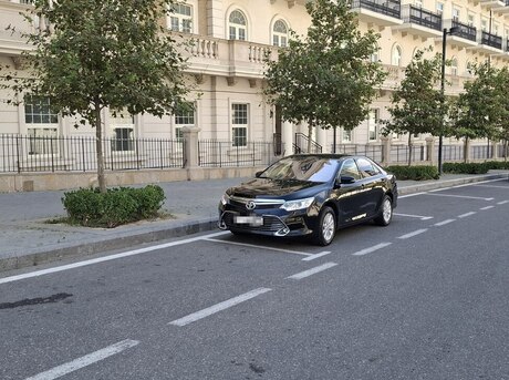 Toyota Camry 2015