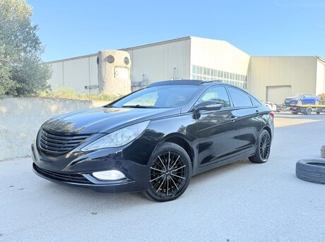 Hyundai Sonata 2010