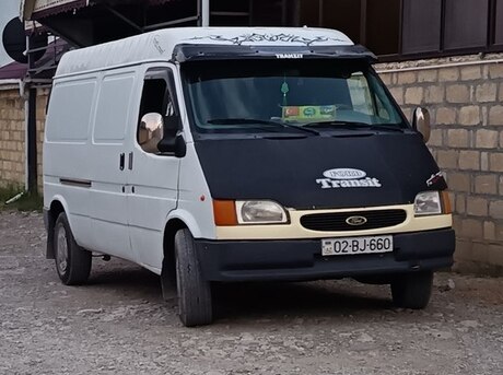 Ford Transit 2000