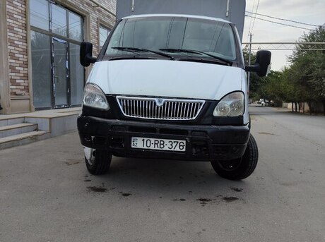 GAZ 330200 2005
