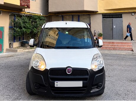 Fiat Doblo 2012