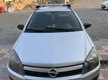 Opel Astra 2004