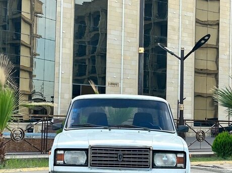 LADA (VAZ) 2107 2005