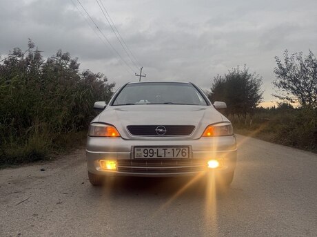 Opel Astra 1999