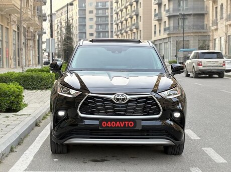 Toyota Highlander 2025