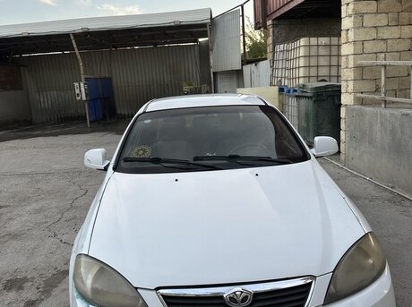 Daewoo Gentra 2014