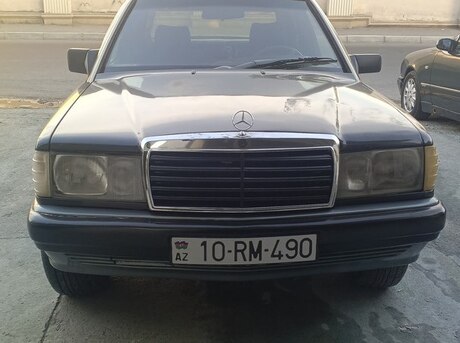 Mercedes 190 1990