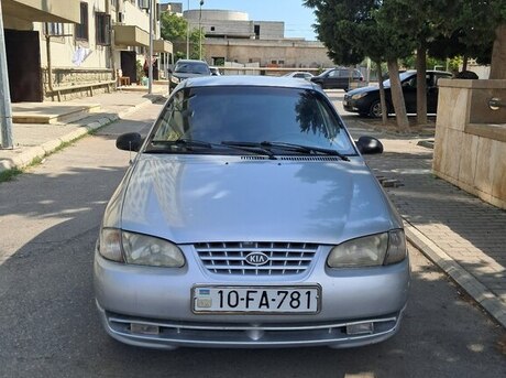 Kia Avella 1998