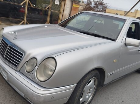Mercedes E 280 1998