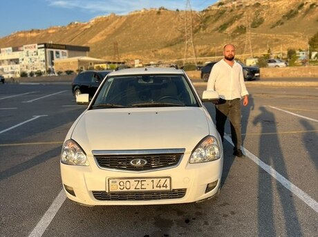 LADA (VAZ) Priora 2015