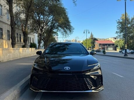Toyota Camry 2024