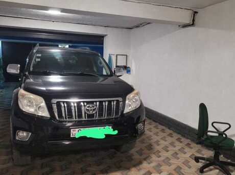 Toyota Land Cruiser Prado 2010