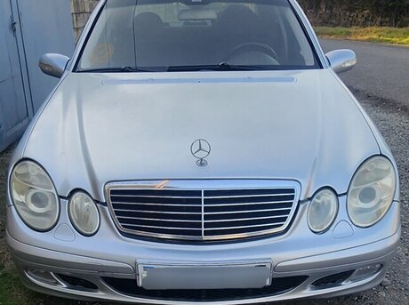 Mercedes E 220 2002