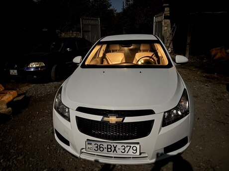 Chevrolet Cruze 2012