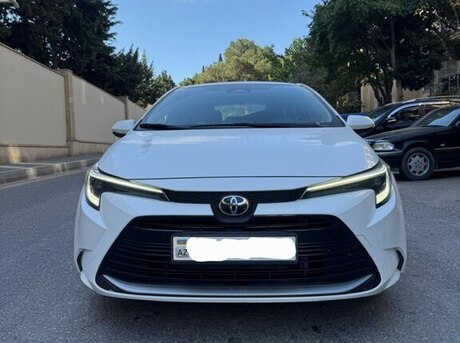 Toyota  2025