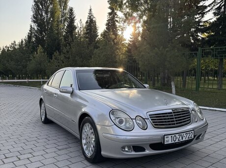 Mercedes E 240 2002
