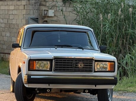 LADA (VAZ) 2107 2005
