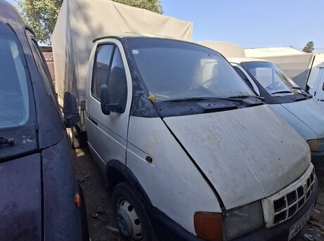 GAZ 2705 2001