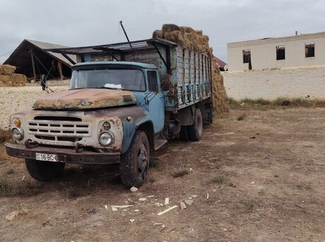 ZIL 130 1990