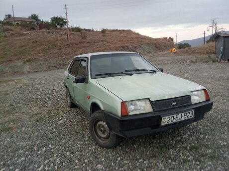 LADA (VAZ) 21099 2003