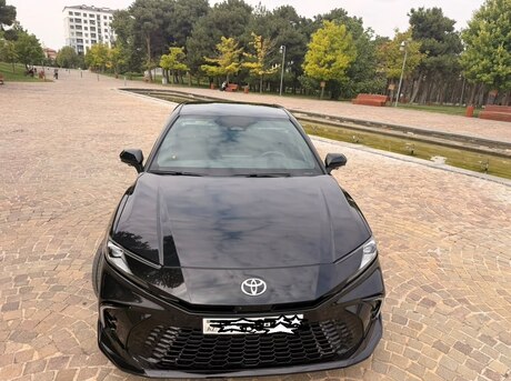 Toyota Camry 2024