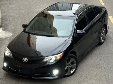 Toyota Camry 2013