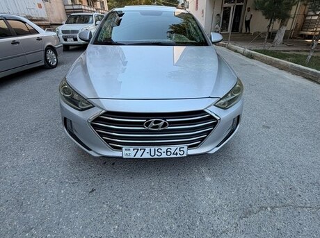 Hyundai Elantra 2017